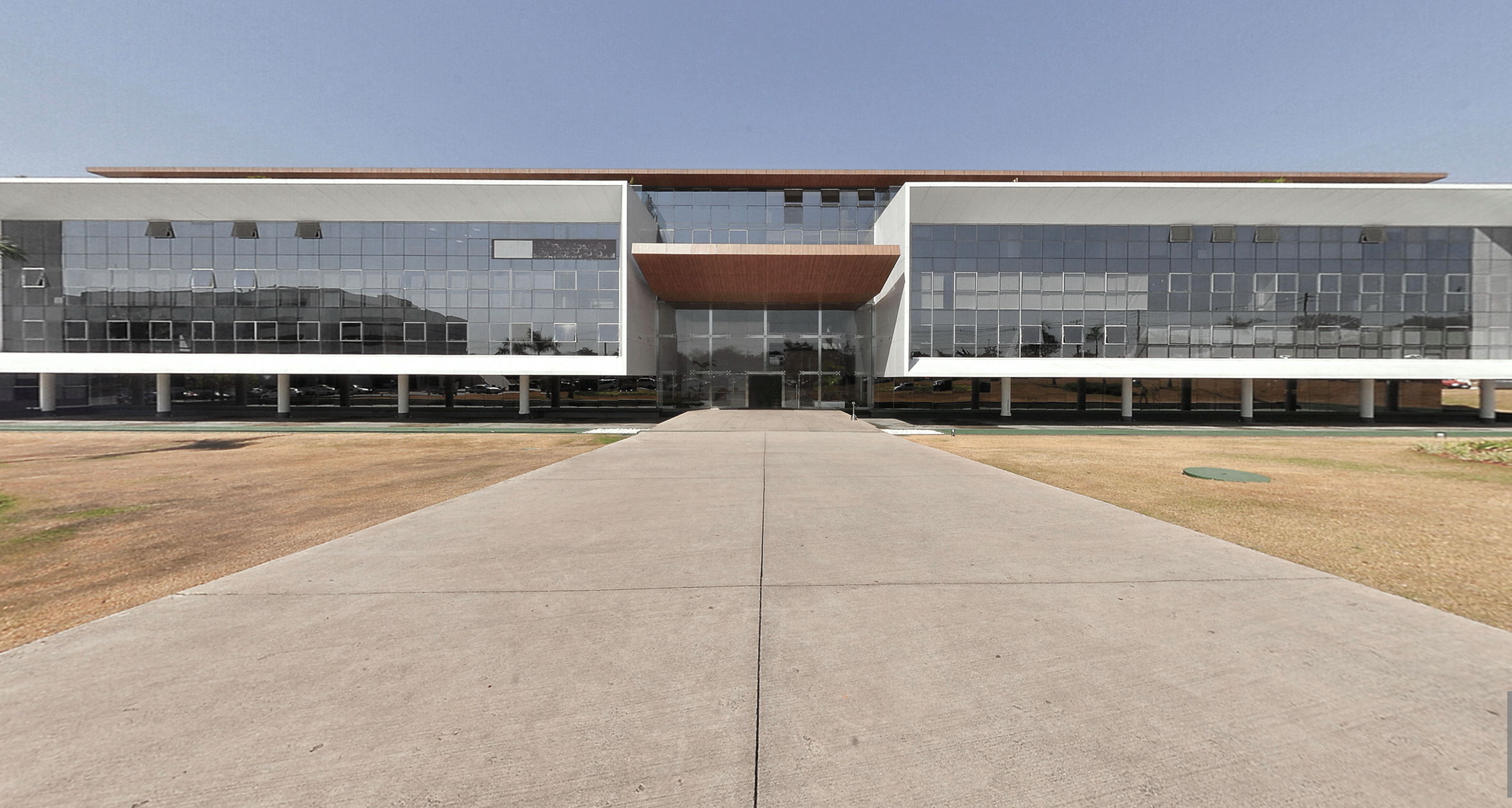 OLAA arquitetos 384ibmec DF07.JPG