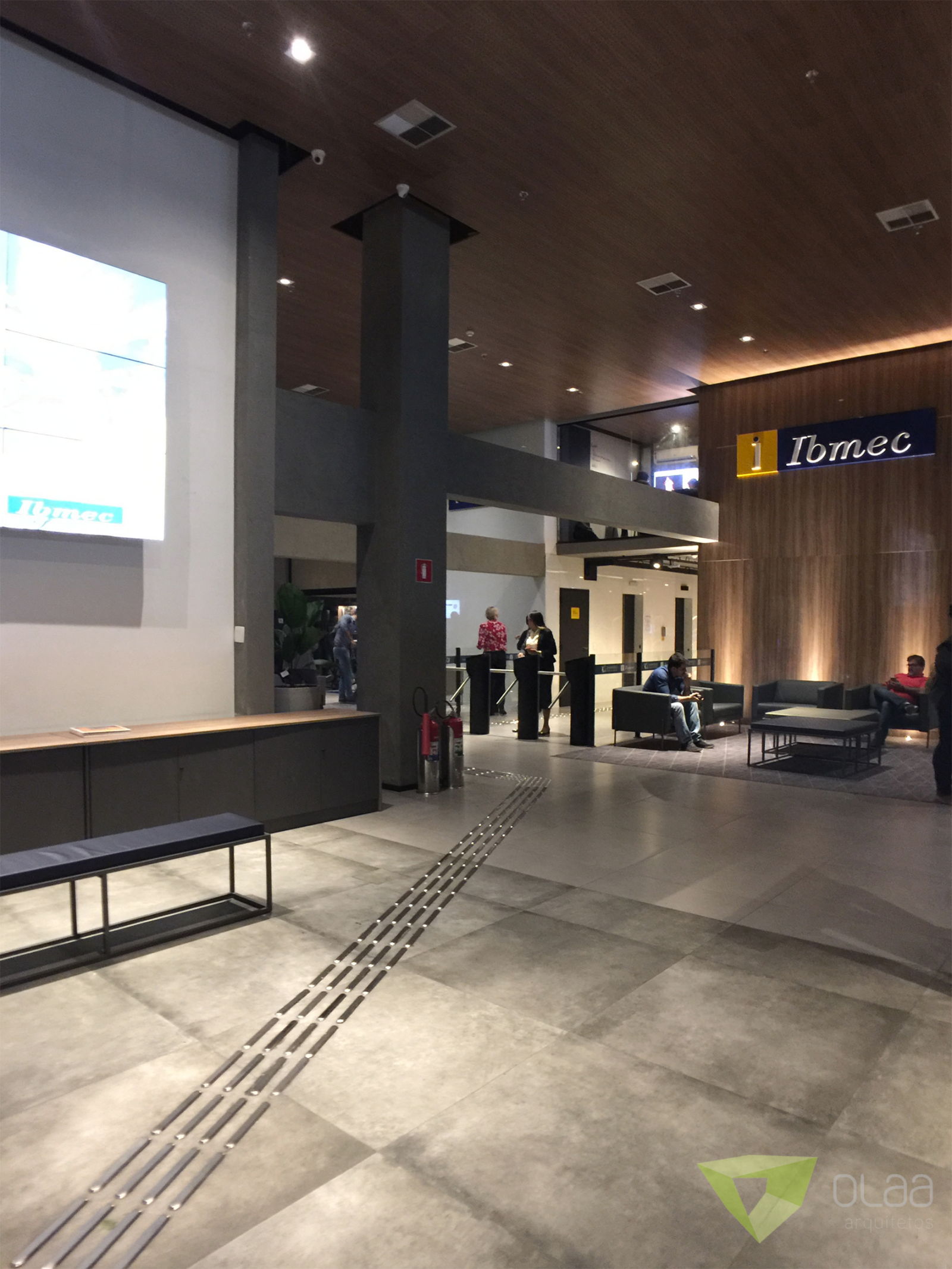 OLAA arquitetos 379ibmec03.JPG