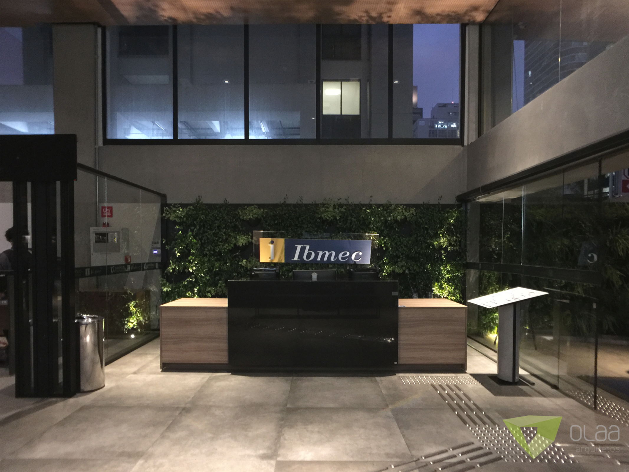 OLAA arquitetos 379ibmec01.JPG